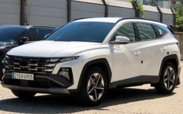 더뉴투싼 중고차 더 뉴 투싼 하이브리드 (NX4) HEV 1.6 2WD 인스퍼레이션 매물 사진 6 - 2024/07 17,643km