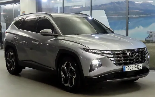 더뉴투싼 중고차 투싼 (NX4) 가솔린 1.6 터보 2WD 인스퍼레이션 매물 사진 17 - 2023/05 30,987km